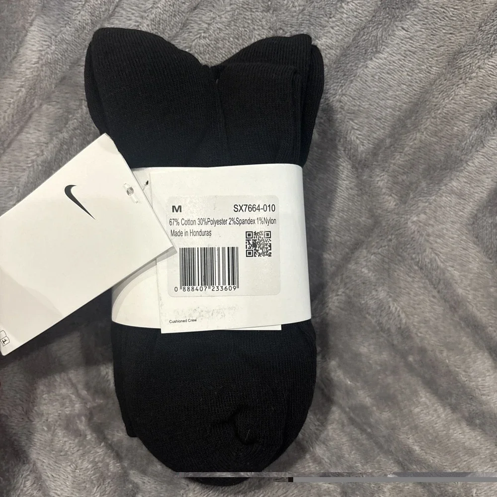 Nike Everyday Unisex Dri-FIT  3 Pairs Cotton Cushioned Crew Socks size: M. Black